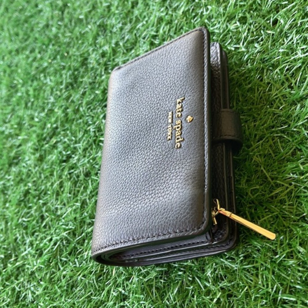 Kate Spade Leila Medium Compact Bifold Wallet Black - Picture 2 of 16